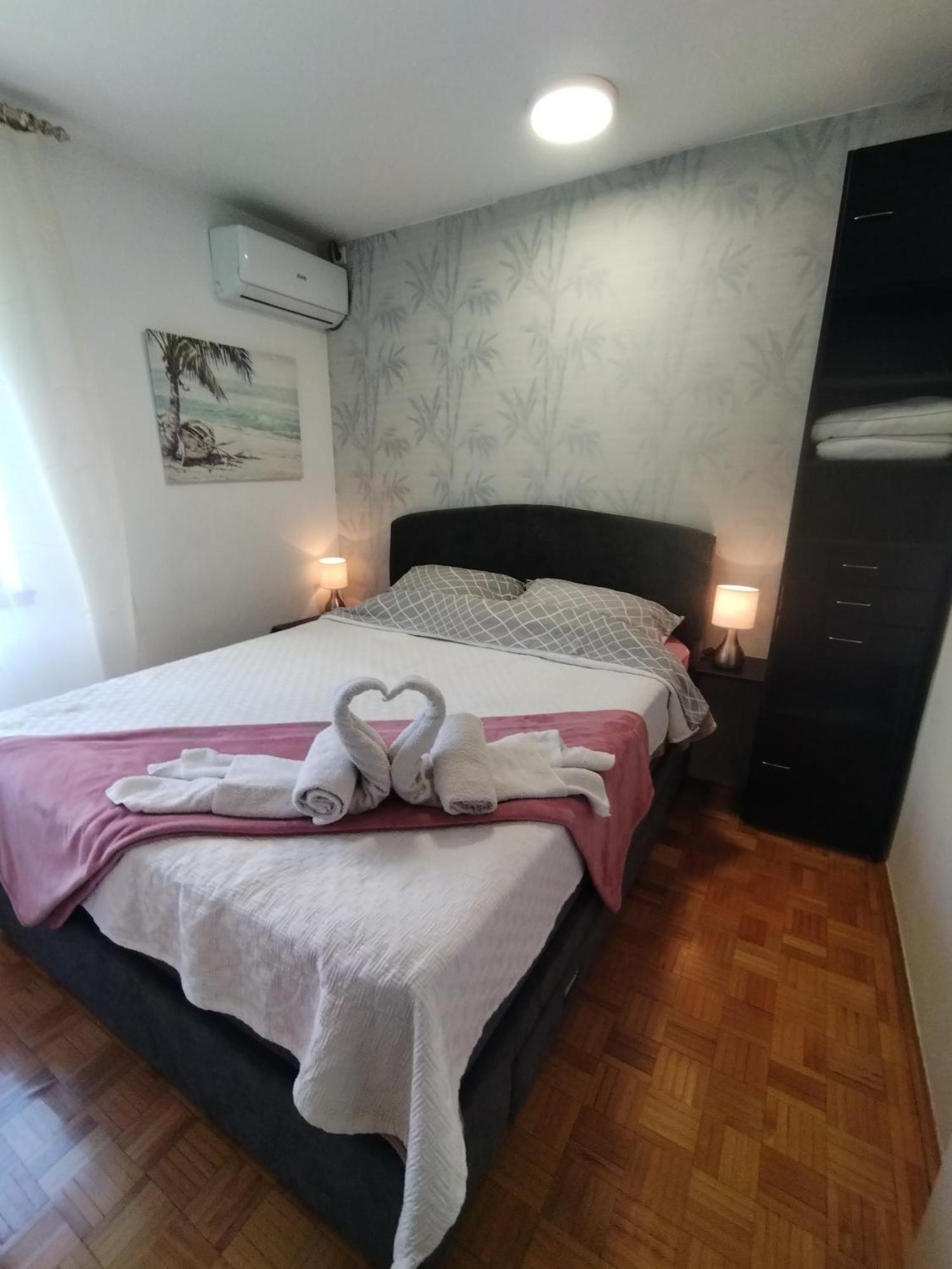 Apartment Mrc Bezanija Eksteriør billede