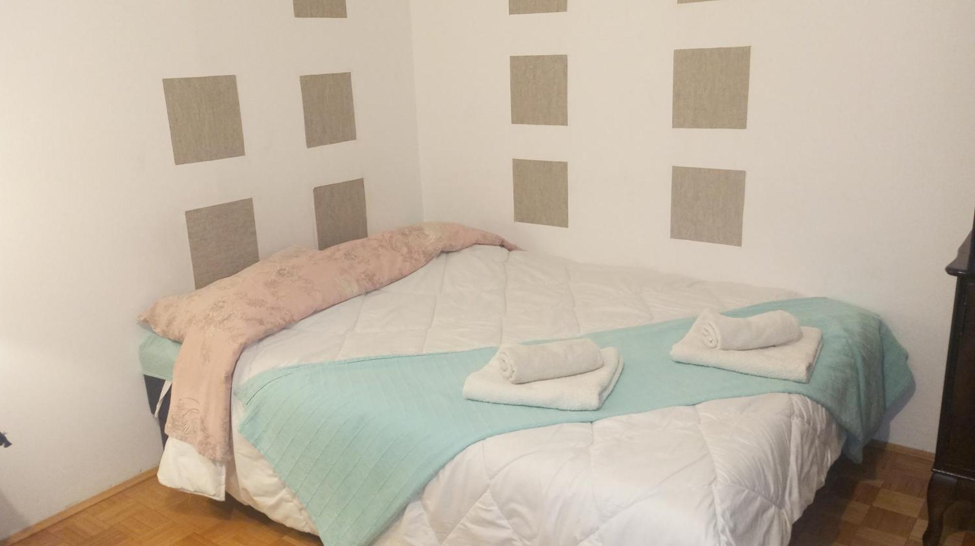 Apartment Mrc Bezanija Eksteriør billede